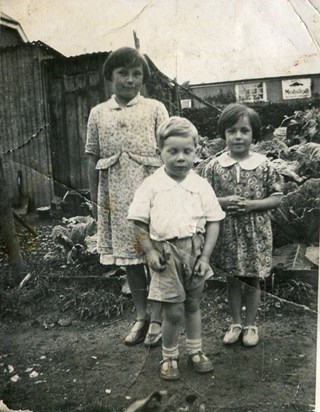 Mum, Bob and Chris, The Haven, Soldridge 