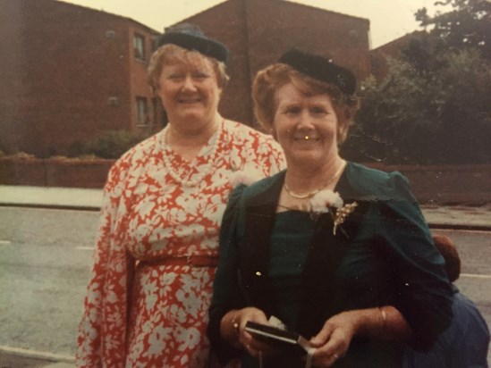 Cathy with her sister Dolly