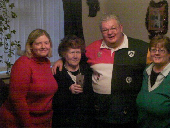 Cathy with daughter Linda, son in law Peter and granddaughter Lisa