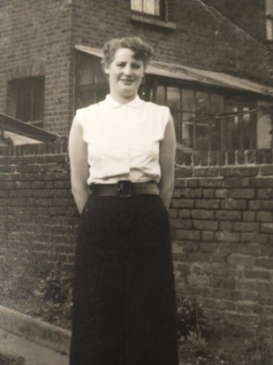 A young Beryl