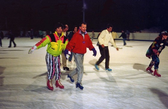 Susan & Mark ice skating on French Ski holiday Feb 1992