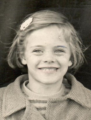 Young Eileen, aged 9 (1954)