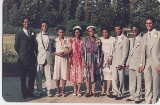 Lyndon's Mom and all his brothers & sisters. Lyn is on end on the right.