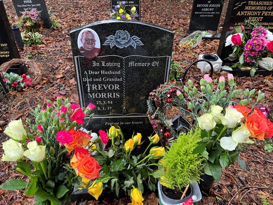 Your grave is all festive … hate this time of year without you I miss you Terribly xx🥲🥲
