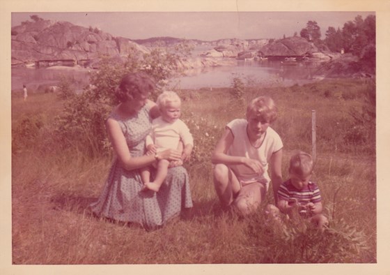 Tom & Peter with cousin Sidsel and mother Kristin in Håkevika, Norway