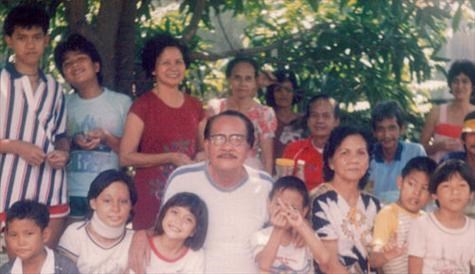 All your apos miss you, Lola.