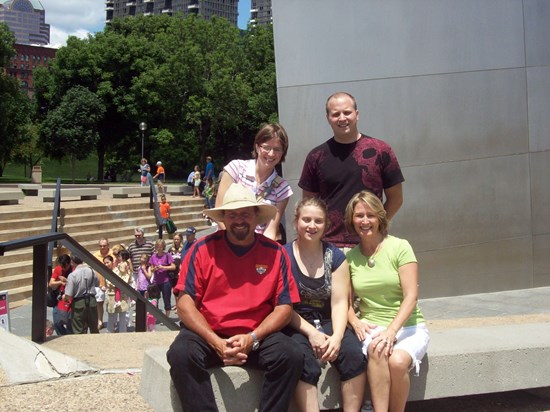 Family Reunion at the Arch in 2009