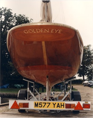 Goldeneye stern on trailer