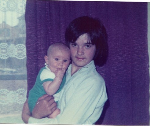 rich and baby barry how the years have gone by you must have been only 14 yrs old in this pic bro