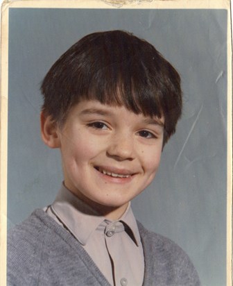 richards school pic , think you were about 7yrs old in this bro you never lost that cheeky smile xxx