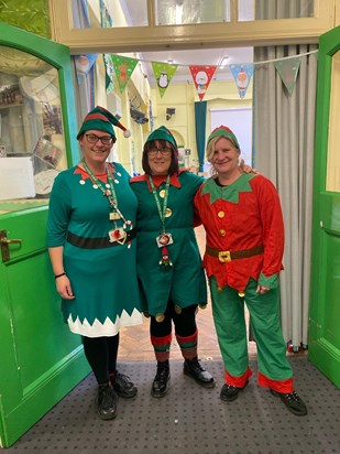 Elf class fun at Slade Primary school Christmas 2022