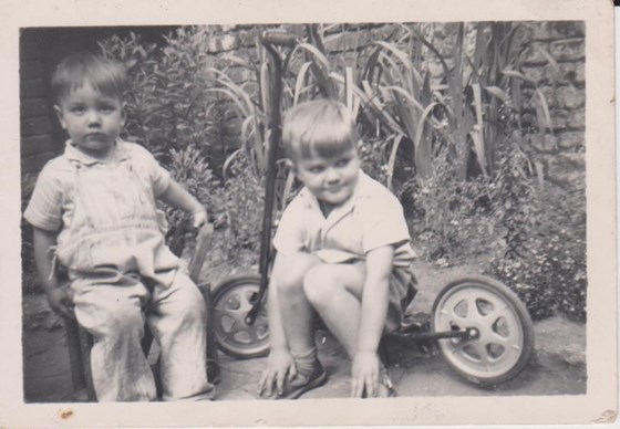 Peter & John B 5 Tranton Rd SE16 c 1952 001