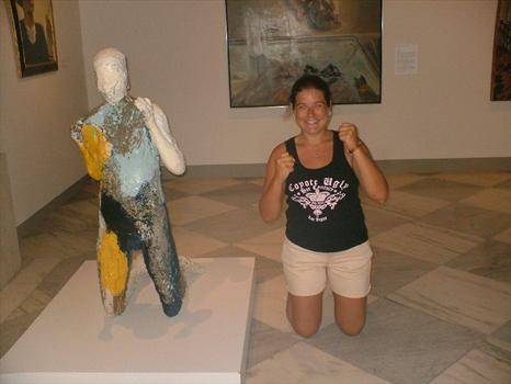 Lisa at the art museum in DC (July 2007)
