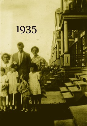 Bernuy family, 1935