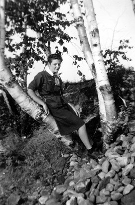 Therese Bernuy, 1945