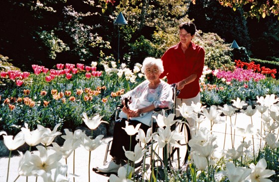 Juliette Bernuy & Therese Doran in Victoria, BC, May 1987