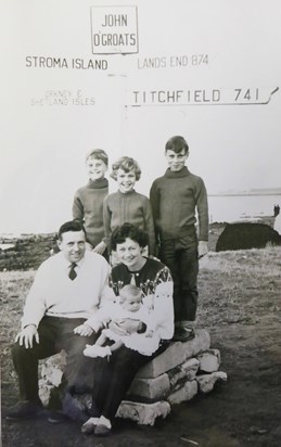 Meet the family! Dad and Mum with baby Joanne with Jono, Deb and Michael. John O’Groats 1964