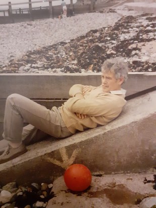 Peter, just chillin' 1985
