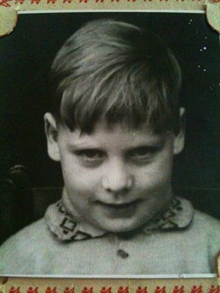 We are going back in time !  Jim age 5yrs old such a cheeky face.