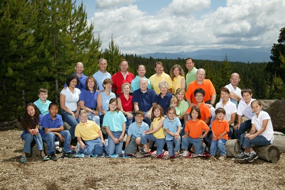 May 2004 Reunion - the whole family of Ed & Elaine