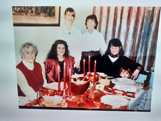  Mary, Hazel, Nicola, Julie, Heather and Jeweliett, Tunbridge Wells 1998