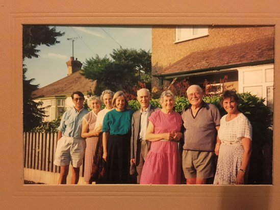 Family outside 14 Burlington Drive after Jean & Jacks Golden Wedding weekend 1995.