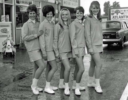 My stunning mum as a 'jet set' girl(2nd from right) xxx