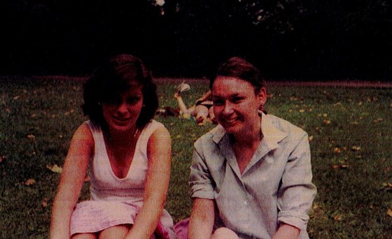 The lovely Vanessa aged 23 with Siobhain enjoying a picnic in Holland Park