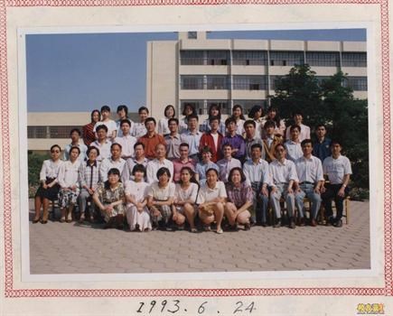 Steve and his students in China