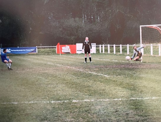 Baz taking a cracking penalty for Heronwood Old Boys, sent the keeper the wrong way for the GOAL..!! 