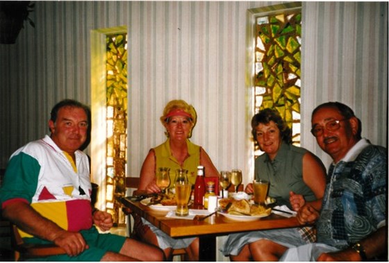 Dinner after golf - Richard, Ann, Sue and Eric 