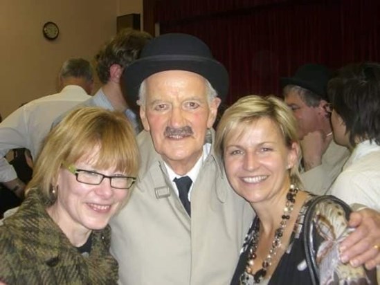 Trish, Peter & Kay. Peter was playing Thompson (with a P) in The Teddy Bears Picnic 