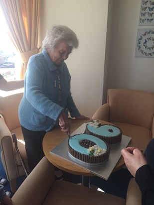 Nan celebrating her 90th Birthday 