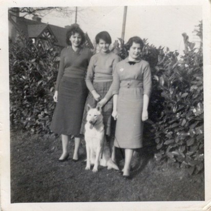 Pat with her dear cousins Gill and Pam and dog Collette