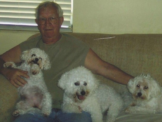 Bill and his friends, Schatzie, Nova and Aimee