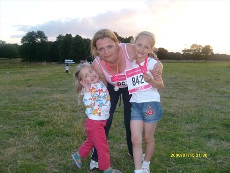 Nettie, Hannah and Abbie -Race for Life Knowsley 2007