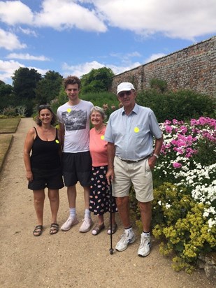 Waterperry gardens with Beryl and Ewen 2018