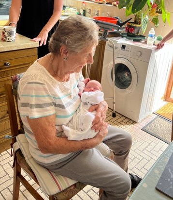 Nan with her great grandchild WIlliam 