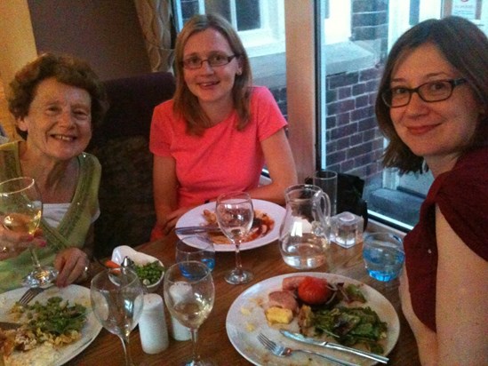 2011: Sunday Lunch, Nottingham