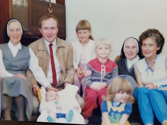 1985: with brother Hugh, aunties Sr De Sales and Sr Benigna, Dublin