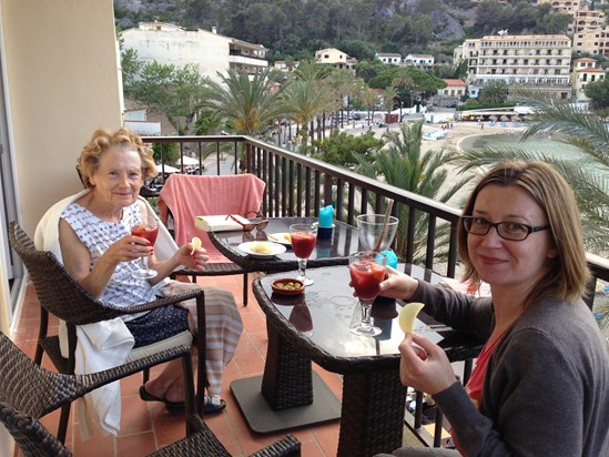 2013: Enjoying a sundowner! Soller