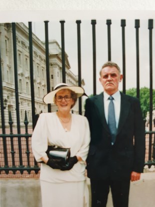 Buckingham Palace Garden party