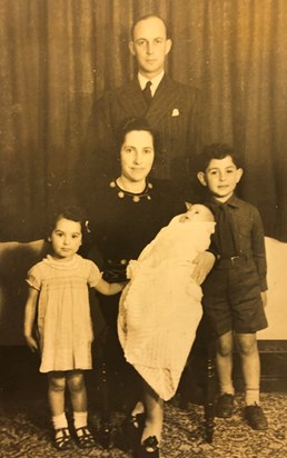 The Castle family 1941