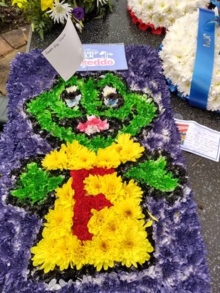 Flower Tribute from Pam
