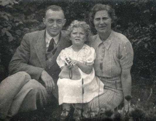 Cyril, June, Margaret circa 1944