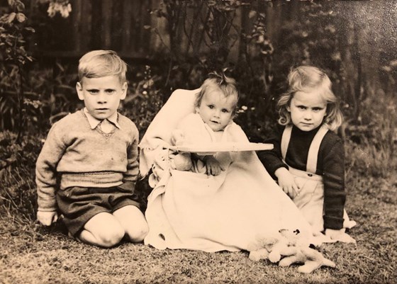 Kathy and siblings spring 1968