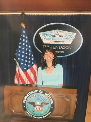 Ania presenting at The Pentagon 