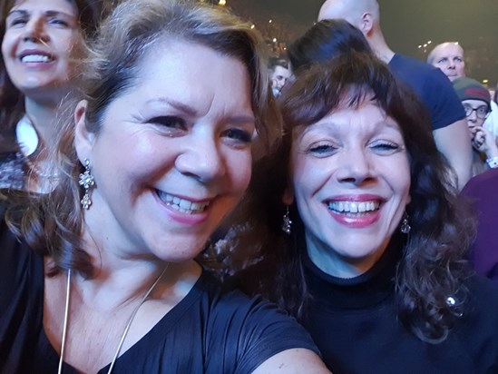 Happy times singing along with Robbie Williams Dec 2019 Wembley, Susie and Anya