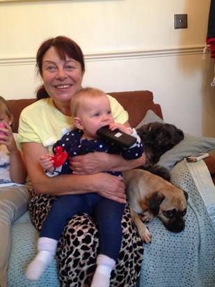 Mum with Susie, Teddy and Lilly