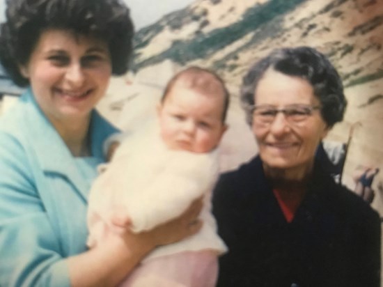 With Lisa and mum Frances on Barton Beach